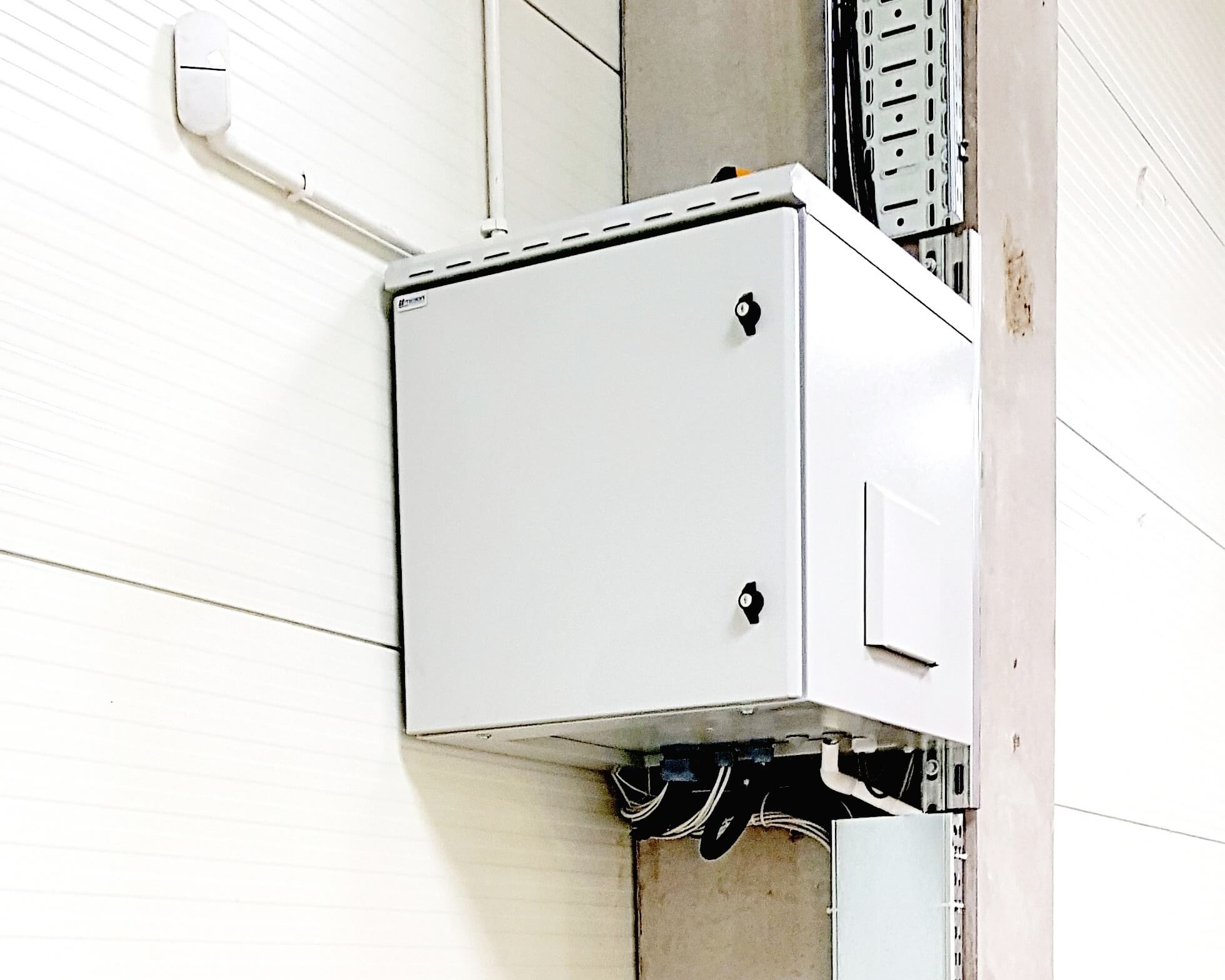 Instalacja LAN, WLAN i SSWIN